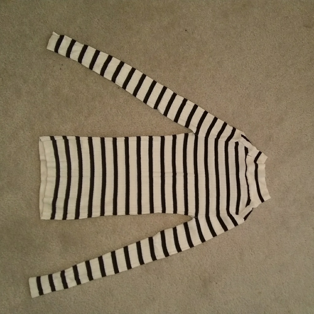 Striped black white, stretchy polo neck sweatshirt